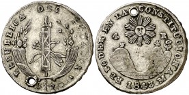 1843. Ecuador. MV. 4 reales. (Kr. 24). 13,10 g. AG. Perforación. Rara. (MBC+).
