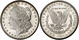 1882. Estados Unidos. CC (Carson City). 1 dólar. (Kr. 110). 26,74 g. AG. Bella. Brillo original. Rara y más así. S/C.