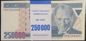 Turkey, 250.000 Lira, 1998, UNC, p211, BUNDLE
7.Emission
Estimate: USD 125-250