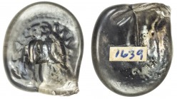 FATIMID RELATED: Unknown issuer, probably 7th/10th century, glass weight or jeton (2.04g), A-746G, uncertain image, perhaps angel of Byzantine design,...