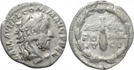 COMMODUS (177-192). Denarius. Rome. 

Obv: L AEL AVREL COMM AVG P FEL. 
Head right, wearing lion skin headdress.
Rev: HER - CVL / RO - MAN / AV - ...