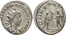 SALONINUS (Caesar, 258-260). Antoninianus. Antioch. 

Obv: P COR SAL VALERIANVS CAES. 
Radiate, draped and cuirassed bust right.
Rev: DII NVTRITOR...