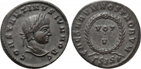 CONSTANTINE II (Caesar, 316-337). Follis. Siscia. 

Obv: CONSTANTINVS IVN NOB C. 
Laureate head right.
Rev: CAESARVM NOSTRORVM / ΓSIS (star). 
VO...