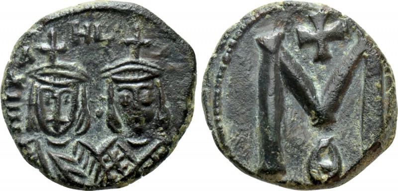 MICHAEL II AMORIANUS (820-829). Follis. Syracuse. 

Obv: MIXAHL S ΘEOF. 
Crow...