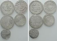 5 Ottoman Coins. 

Obv: .
Rev: .

. 

Condition: See picture.

Weight: g.
 Diameter: mm.