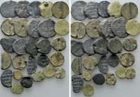 26 Seals etc. 

Obv: .
Rev: .

. 

Condition: See picture.

Weight: g.
 Diameter: mm.