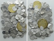 Circa 194 Ottoman Coins. 

Obv: .
Rev: .

.

Including two gilted coins. 

Condition: See picture.

Weight: g.
 Diameter: mm.