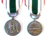 FRANCE
Honor Medal of Indian Public Forces, Etat Francais (so called Vichy State)
Breast Badge, 30 mm, silvered Metal, original ornamented suspensio...