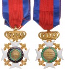 ITALY - KINGDOM Of NAPLES AND Of THE TWO SICILIES
Order of Francis I
Officer's Cross, instituted in 1829. Breast Badge, 6040 mm, GOLD, both sides en...