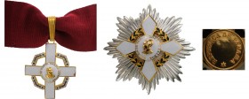 PANAMA
ORDER OF VASCO NUNEZ DE BALBOA
Grand Officer's Set, 2nd Class, instituted in 1941. Neck Badge, 66x56 mm, gilt Bronze, enameled on one side, o...