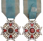 ROMANIA
ORDER OF THE CROWN OF ROMANIA, 1881
Knight`s Cross, 1st Model (Regency), for Civil, Breast Badge, 40 mm, gilt Bronze, original ribbon. I
Es...