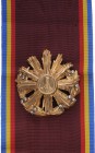 ROMANIA - SOCIALIST REPUBLIC, 1966-1989
RSR - ORDER OF "TUDOR VLADIMIRESCU", instituted in 1966, in GOLD, to High Ranking Foreign Officials
1st Clas...