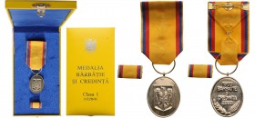 ROMANIA - REPUBLIC
 Manhood and Loyalty Medal, 1st Class, Military
Breast Badge, 39x26 mm, gilt Metal, original suspension ring and ribbon with pin ...