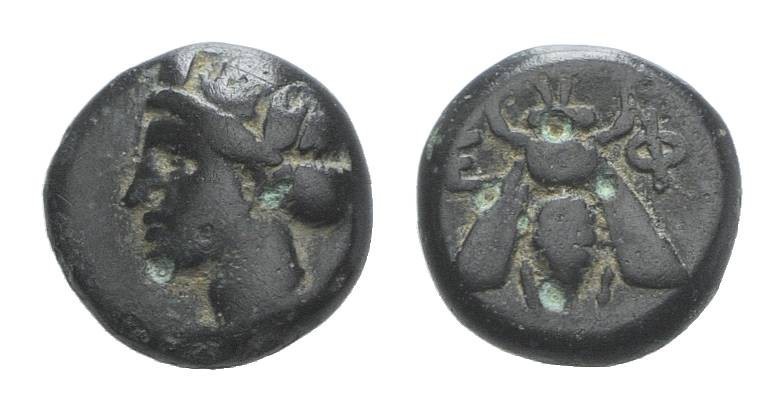 Bronze Æ
Ionia. Ephesos, c. 375 BC, Female head / Bee with straight wings
9 mm...