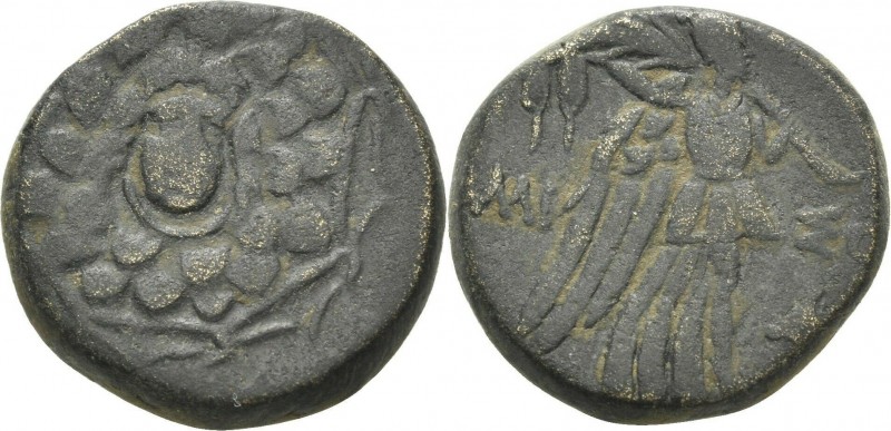 Bronze Æ
Pontos, Amisos c. 85-65 BC, Aegis with Gorgon's head / Nike standing h...