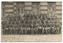 II RP, Fotografia oficerów 24 Pułk Piechoty w Suwałkach przed 1921 z dowódcą Stanisławem Kalabińskim