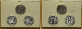 III RP, Zestaw 3 numizmatów z kolekcji papieskiej - srebro, oryginalne pudełko