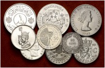 1938 a 2013. Lote de 13 monedas de diferentes países y valores, en plata (ocho) y cuproníquel (seis). Se adjunta 1 medalla de Irán. Total 14 piezas. A...