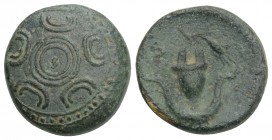 Greek
Kings of Macedon. Uncertain mint. Alexander III "the Great" 336-323 BC. Bronze Æ 3.6gr 15.6mm
Macedonian shield, boss decorated with thunderbolt...