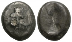 Greek Coins ACHAEMENID EMPIRE. Time of Artaxerxes II to Darius III (Circa 375-330 BC). Siglos. Sardes. 5.5gr 15.7mm
Obv: Persian king in kneeling-runn...