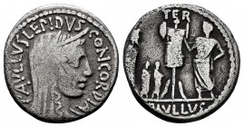 Aemilius. Paullus Aemilius Lepidus. Denarius. 62 BC. Rome. (Ffc-127). (Craw-415/1v). (Cal-92). Anv.: Veiled and diademed head of Concord right, but PA...