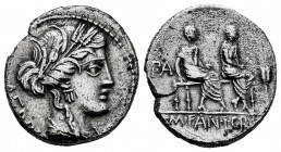 Critonia. L. Critonius y M. Fannius. Denarius. 86 BC. Auxiliary mint of Rome. (Ffc-662). (Craw-351/1). (Cal-527). Anv.: Head of Ceres right, draped, A...