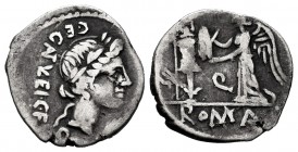 Egnatuleius. C. Egnatuleius C. f. Quinarius. 97 a.C. Rome. (Craw-333/1). (Rsc-Egnatuleia 1). Anv.: Laureate head of Apollo right; C•EGNATVLEI•C•F• dow...
