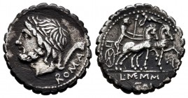 Memmius. L. Memmius L. f. Galería. Denarius. 106 BC. Rome. (Ffc-908). (Cal-982). Anv.: Laureate head of Saturn Ieft, harpa and ROMA behind. Rev.: Venu...