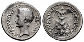 Augustus. P. Carisius. Denarius. 23 BC. Emerita (Mérida). (Ffc-255). (Ric-4b). (Cal-405). Anv.: IMP. CAESAR AVGVST bare head of Augustus left. Rev.: P...