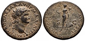 Nero. Dupondius. 66 AD. Lugdunum. (Ric-522). (Bmcre-353). Anv.: IMP NERO CAESAR AVG P MAX TR PPP, laureate bust right, small globe at point of bust. R...
