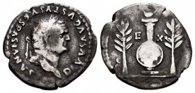 Divus Vespasian. Denarius. 80-81 AD. Rome. (Ric-359). (Bmcre-125 Titus). (Rsc-149). Anv.: DIVVS AVGVSTVS VESPASIANVS, laureate head right. Rev.: Shiel...