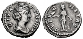 Diva Faustina. Denarius. 141 AD. Rome. (Ric-347). (Bmcre-354). (Rsc-11). Anv.: DIVA FAVSTINA, draped bust right. Rev.: AETERNITAS, Aeternitas standing...