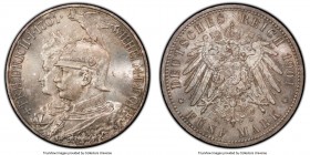 Prussia. Wilhelm II 5 Mark 1901 MS66 PCGS, KM526. Edge: GOTT MIT UNS. Friedrich I, Wilhelm II left / Crowned imperial eagle with shield on breast. Ex....