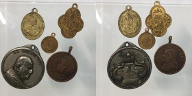 Papali. Lotto di 5 medaglie, Pio IX (4) e Giovanni XXIII (1)
