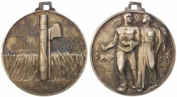 Ventennio Fascista. Medaglia II Mostra Nazionale del Grano Bonifiche Frutticultura Roma Decennale 1932. AE argentato 9g 28,3mm