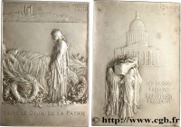 III REPUBLIC
Type : Plaquette, Mort de Sadi Carnot 
Date : 1894 
Metal : silver 
Diameter : 80  mm
Engraver : ROTY Oscar (1846-1911)  
Weight : 137,6 ...