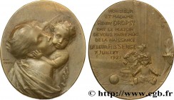 III REPUBLIC
Type : Médaille de naissance, Serge Dropsy 
Date : 1921 
Metal : copper 
Diameter : 29  mm
Engraver : Dropsy 
Weight : 8,8  g.
Edge : lis...