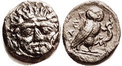 KAMARINA, Æ14 (Tetras), c.420-405 BC, Facg Gorgoneion/owl stg r, hldg lizard; VF, obv sl off-ctr but face complete & fully clear, rev well centered; d...