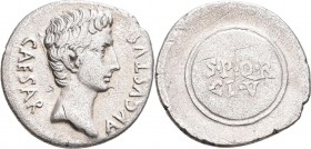 Augustus (27 v.Chr. - 14 n.Chr.): Denar, 19/18 v. Chr. Unbestimmte spanische Münzstätte (Colonia Caesaraugusta?). Kopf des Kaisers nach rechts, CAESAR...