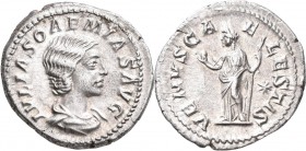 Iulia Soaemias, Mutter des Elagabal (+ 222 n.Chr.): Denar, Rom. Drapierte Büste von Julia Soaemias nach rechts, IVLIA SOAEMIAS AVG / Venus mit Apfel u...