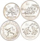 China - Volksrepublik: Lot 4 Münzen Olympische Spiele 1980 Lake Placid / Moskau, dabei: 20 Yuan 1980 Wrestling, KM# 34, 30 Yuan 1980 Speedskating, KM#...