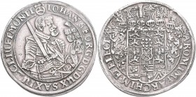 Altdeutschland und RDR bis 1800: Sachsen, Johann Georg I. (1611-) 1615-1656: Taler 1633 (Reichstaler) HI - Dresden. Hüftbild rechts / Wappen. Davenpor...