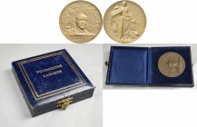 Medaillen alle Welt: Italien, Turin: Bronze Medaille o.J. (1913) von Marcelle Renee Lancelot-Croce auf die Carnegie Stiftung. Andrew Carnegie von vorn...