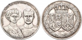 Medaillen Deutschland - Geographisch: Braunschweig-Lüneburg: Silbermedaille 1913 von Lauer, Nürnberg auf die Hochzeit des Herzogs Ernst August mit Vic...