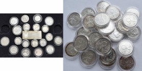 Deutschland 1871 - 1945: Holzbox ”Die Silbermünzen des Deutschen Kaiserreiches” mit insg. 19 Silbermünzen von 2 bis 5 Mark aus dem Kaiserreich, sowie ...