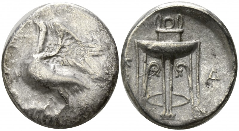 Bruttium. Kroton circa 350-300 BC.
Nomos AR

22mm., 7,66g.

Eagle standing ...