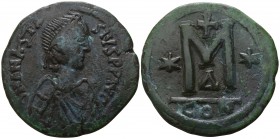 Anastasius I  AD 491-518, (struck AD 498-518). 4th officina.. Constantinople. Follis Æ