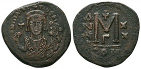 Maurice Tiberius (582-602), Follis,


Weight: 13,0 gram
Diameter: 29,2 mm