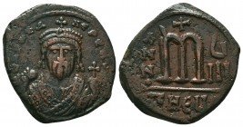 Phocas (602-610 AD). AE 


Weight: 10,2 gram
Diameter: 26,2 mm