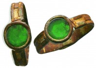 Byzantine Gilted Bronze Ring with an emerald stone inlaid on bezel , 11th-12th century AD, 
Condition: Very Fine

Weight: 3,0 gram
Diameter: 24,4 mm
